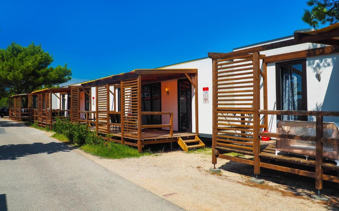 Mediteran Travel Mobile Homes Solaris Brodarica  Extérieur photo